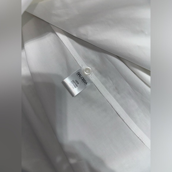 BALOSSA white quiet luxury cotton blouse - Picture 6 of 9